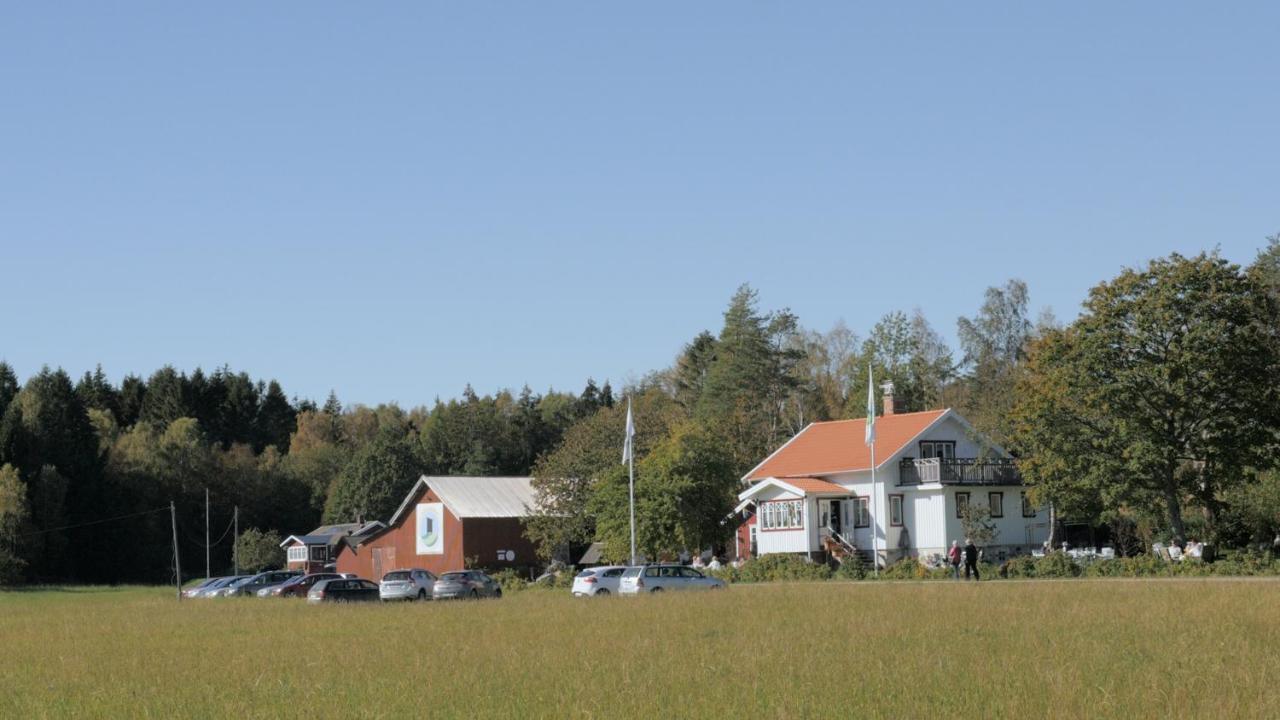 Tegneby Tavlebords Honungsgardゲストハウス エクステリア 写真